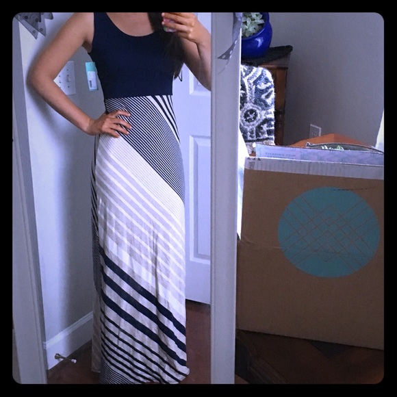 gilli maxi dress